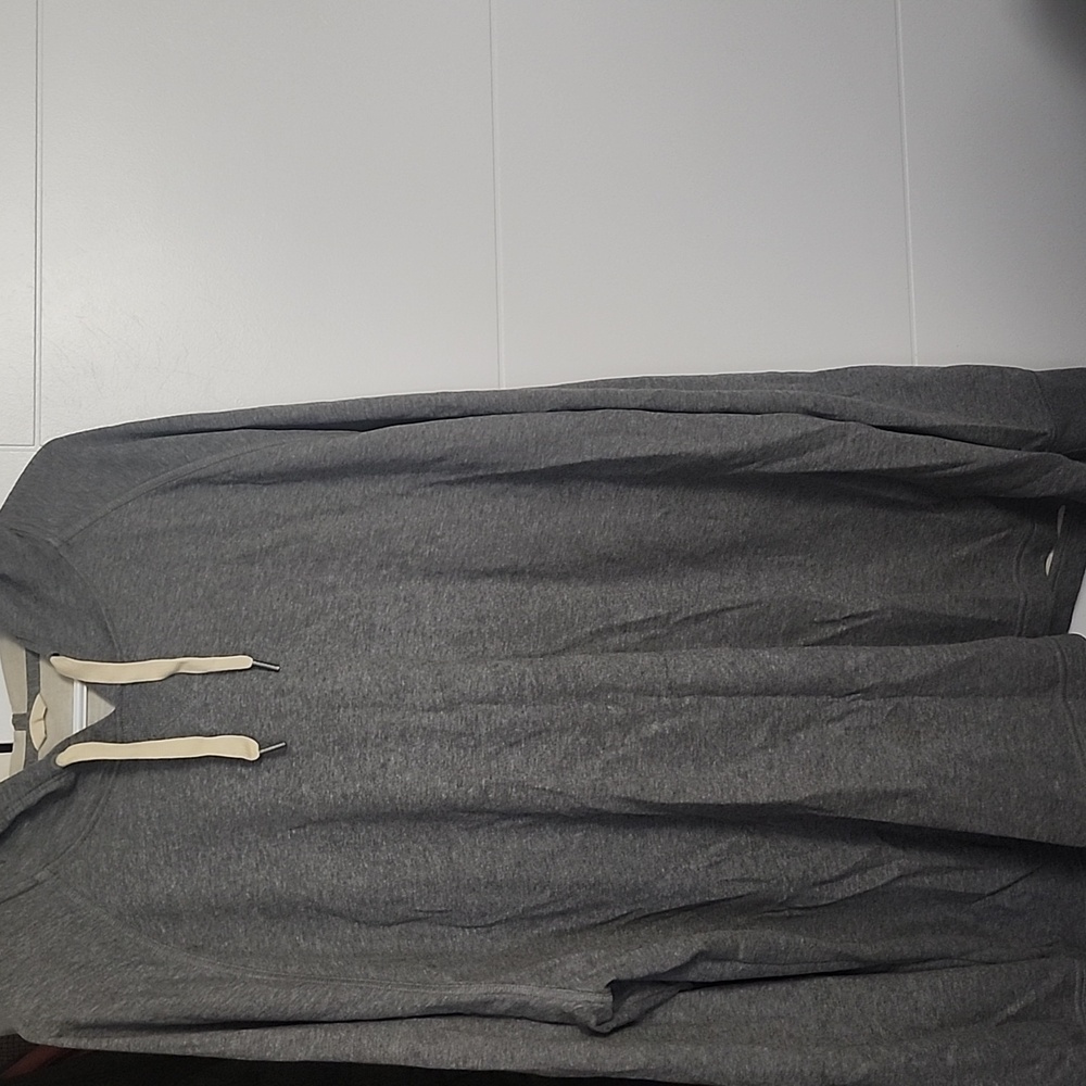 LL Bean Size 2XL Gray Hooded Sweatshirt with Cream Drawstrings